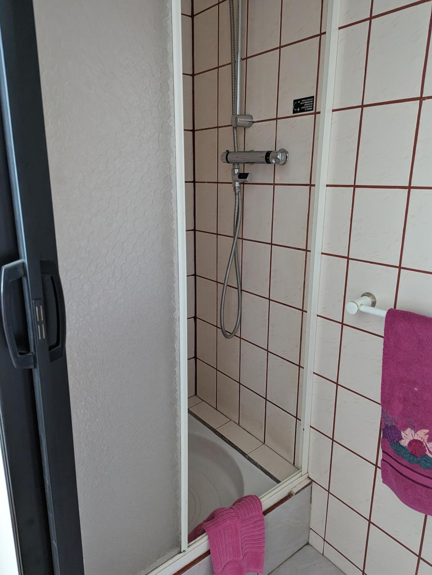 Auberge Des Pins أوبينا المظهر الخارجي الصورة