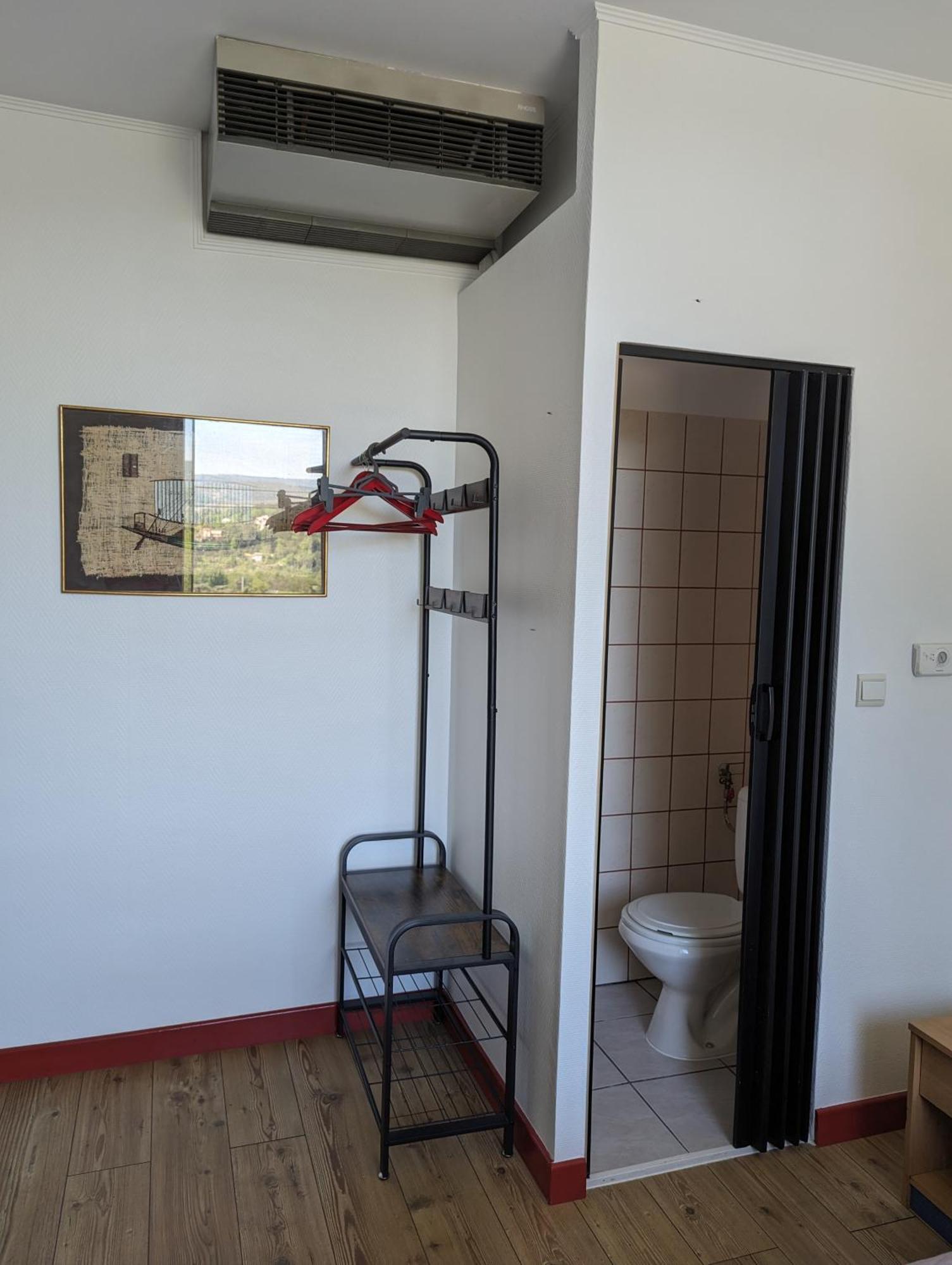 Auberge Des Pins أوبينا المظهر الخارجي الصورة