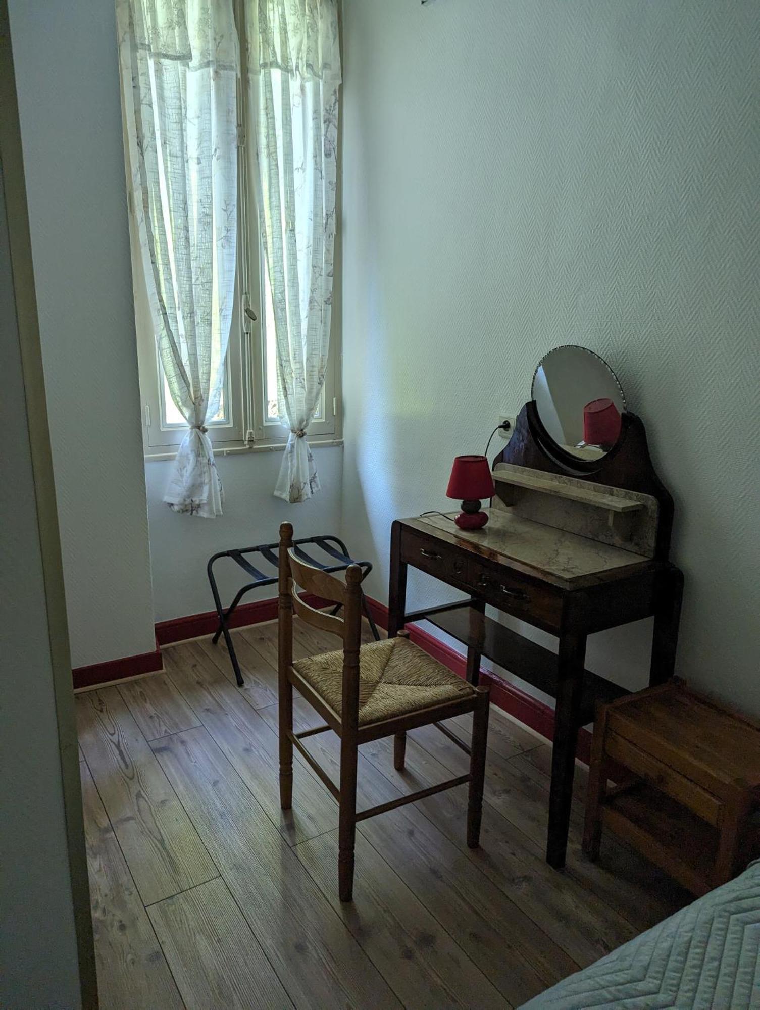 Auberge Des Pins أوبينا المظهر الخارجي الصورة
