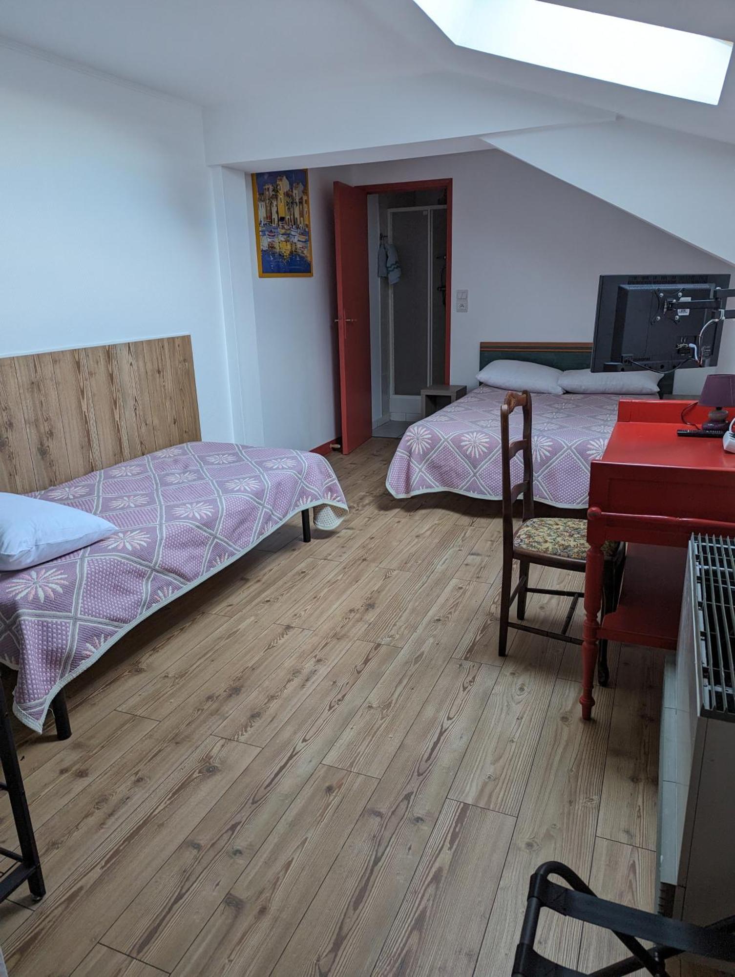 Auberge Des Pins أوبينا المظهر الخارجي الصورة